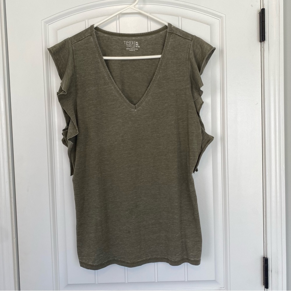 Time and Tru Women’s Olive Green Cap Sleeve Top Size 16-18